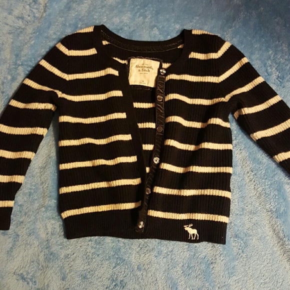 Cardigan - Picture 2 of 3