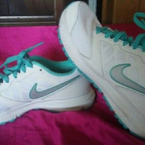 Nike downshifter 6 womens shoes