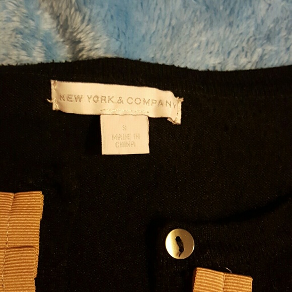 Cardigan - Picture 2 of 3