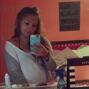 Meet your Posher, Abby