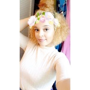 Meet your Posher, Dom