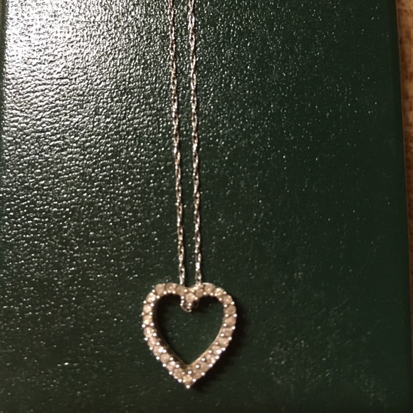 Kay's jeweler Heart pendant no chain