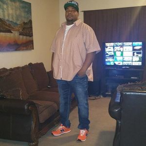 Meet your Posher, Devin