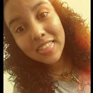 Meet your Posher, Debora raquel