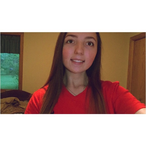 Meet your Posher, Marisa - Picture 1 of 1