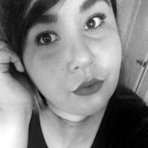 Meet your Posher, Gloria