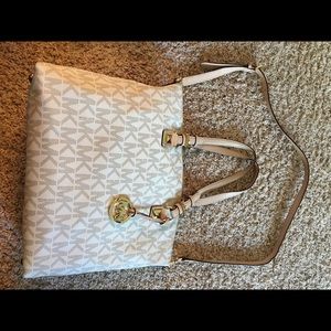 MK purse