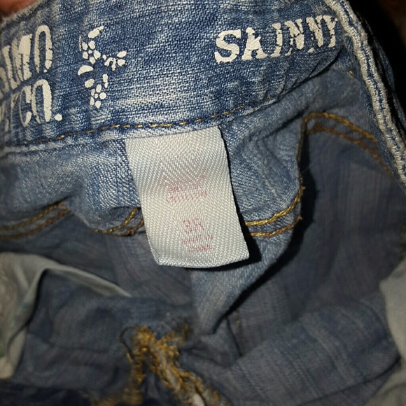 2 shorts - Picture 4 of 4