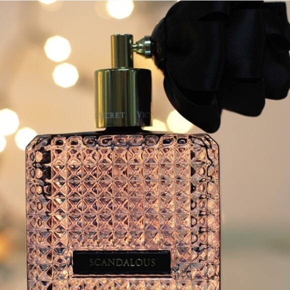 Victoria Secret Scandalous Perfume