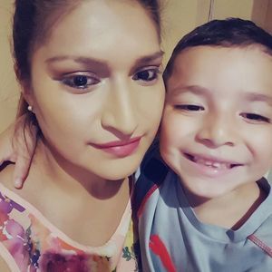 Meet your Posher, Carolina