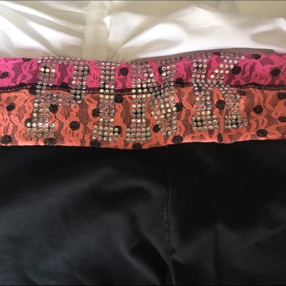 VS Pink Yoga Pants