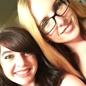 Meet your Posher, Caitlyn