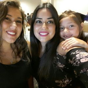 Meet your Posher, Vennisa