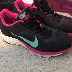 Nike shoes