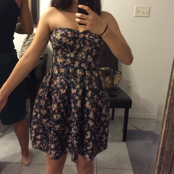 Cute floral dress!!!