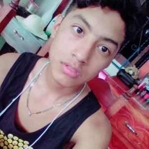 Meet your Posher, Elian