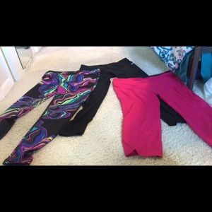 Assorted workout capris