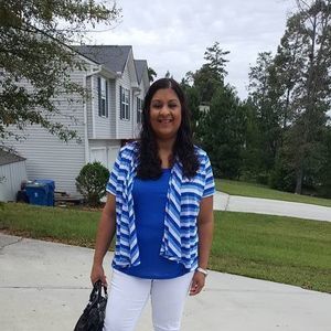 Meet your Posher, Mariela