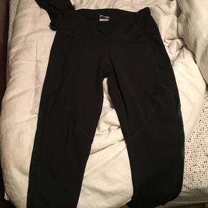 Capri workout pants