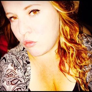 Meet your Posher, Robyn