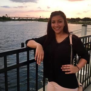 Meet your Posher, Sarah