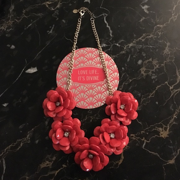 Geometric red rose statement necklace / gold chain