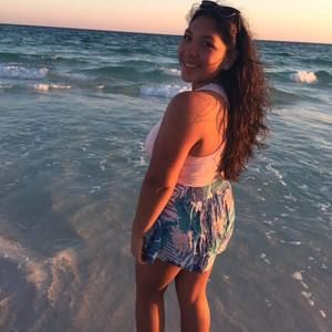 Meet your Posher, Isabella