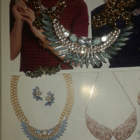 Blue with earrings - Picture 1 of 1