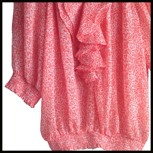 Abstract Ruffles Top - Picture 2 of 4