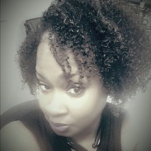 Meet your Posher, Adriene