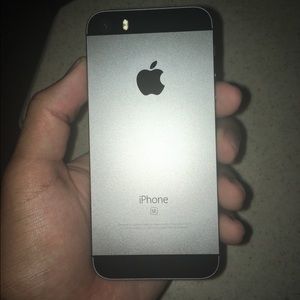 IPhone SE. 16GB