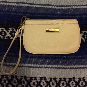 NWOT Calvin Klein wristlet