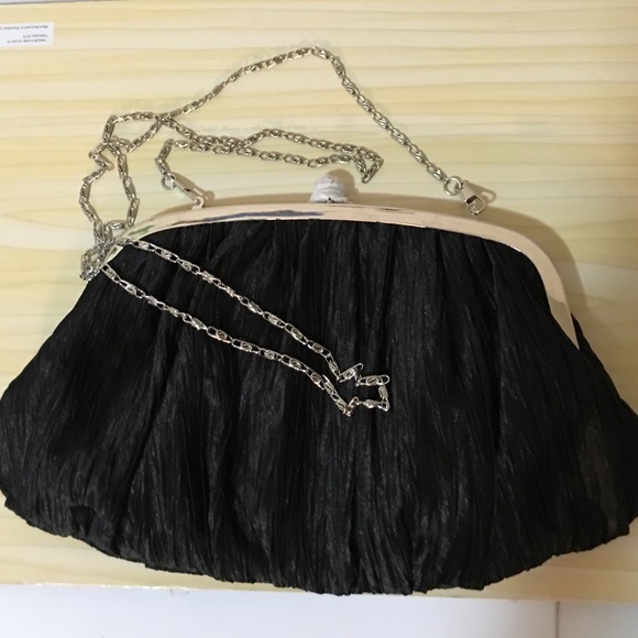 Little black bag - Picture 2 of 3