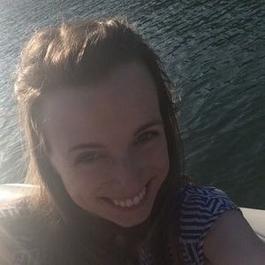 Meet your Posher, Alexandra