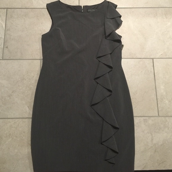 Jessica Howard Dress size 10✨