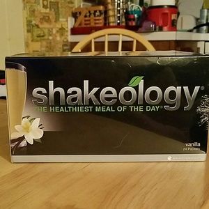 BRAND NEW IN BOX SHAKEOLOGY MEALS VANILLA
