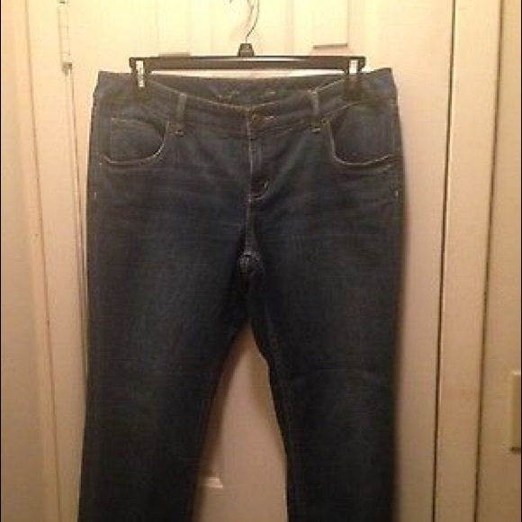 Limited boyfriend jeans, slim fit, size 12.
