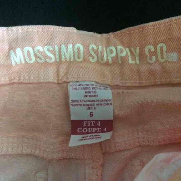 Shorts - Picture 3 of 3