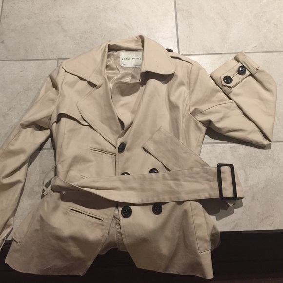 Zara - Peacoat Size XL ❄️✨