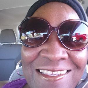 Meet your Posher, Brenda