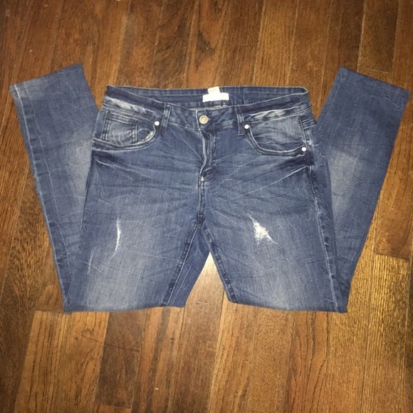 F21 Destroyed Straight Leg Jeans