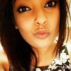 Meet your Posher, Eman