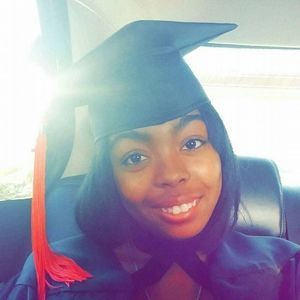 Meet your Posher, Kendra