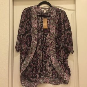 *NWT* Paisley kimono by Franchesca's