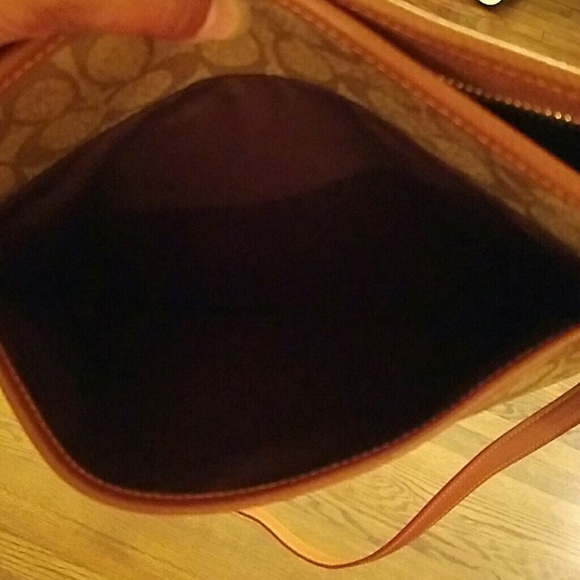 NWT - Coach Crossbody - Picture 2 of 3