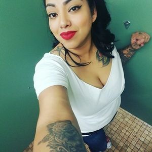 Meet your Posher, Gaby