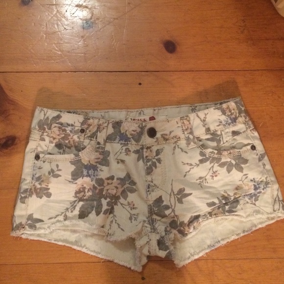 Floral shorts