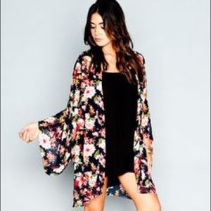 Show Me Your MuMu Kimono