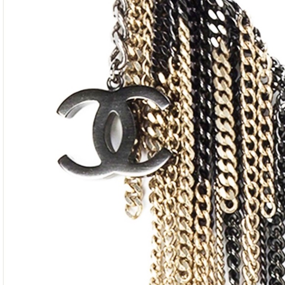 Chanel fringe necklace - Picture 2 of 3