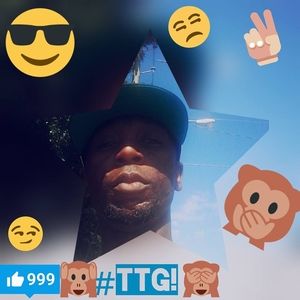 Meet your Posher, Deejay